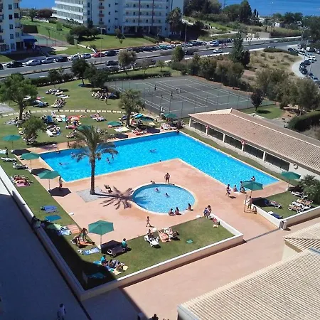 Apartmán With One Bedroom In With Shared Pool Furnished Balcony And Wifi Portimão
