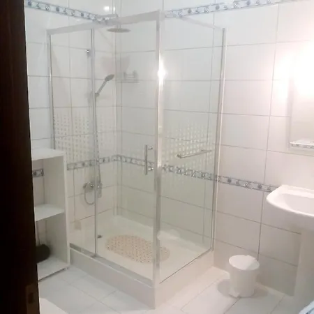 Апартаменты With One Bedroom In With Shared Pool Furnished Balcony And Wifi